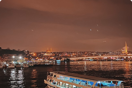 HÀNH TRÌNH TRỞ VỀ KÝ ỨC CÙNG DU THUYỀN KING YACHT